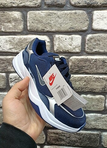 38 Beden Nike spor ayakkabı