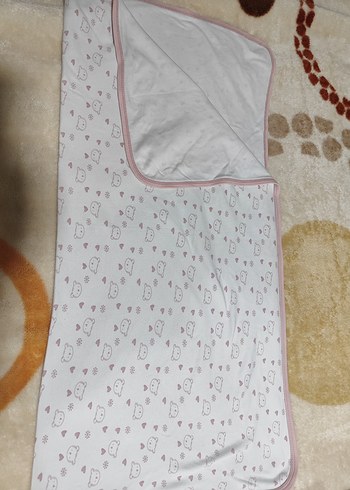 Beyaz Pastel Desenli Çocuk Battaniyesi - Görsel 2