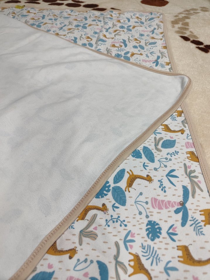 Çocuklar için pastel renkli baskılı battaniye - Görsel 3