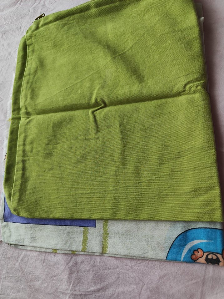 Parlak Yeşil Baskılı bebek yastık kılıfları - Görsel 4