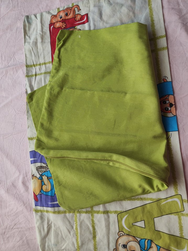 Parlak Yeşil Baskılı bebek yastık kılıfları - Görsel 5