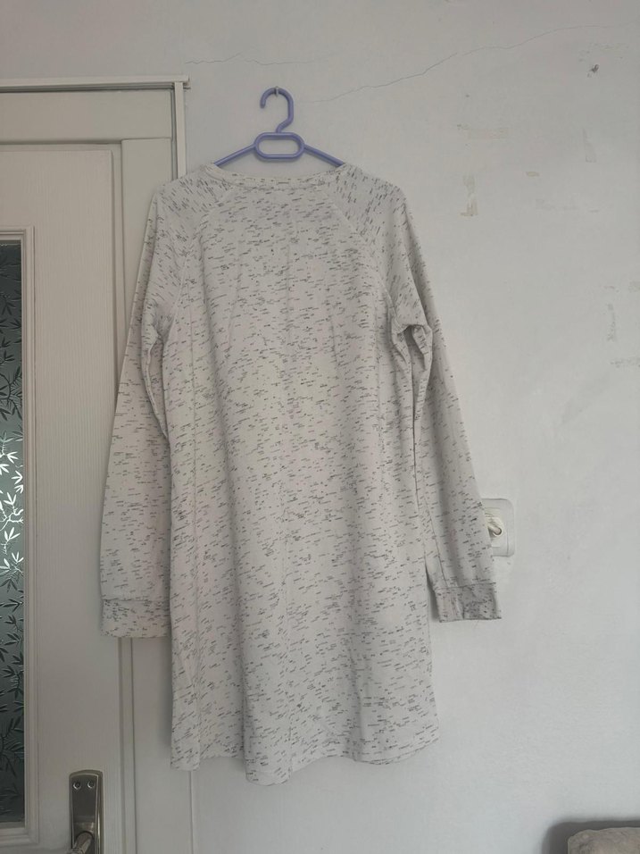 Gri Triko Midi Elbise, Uzun Kollu, Bol Kesim - Görsel 2