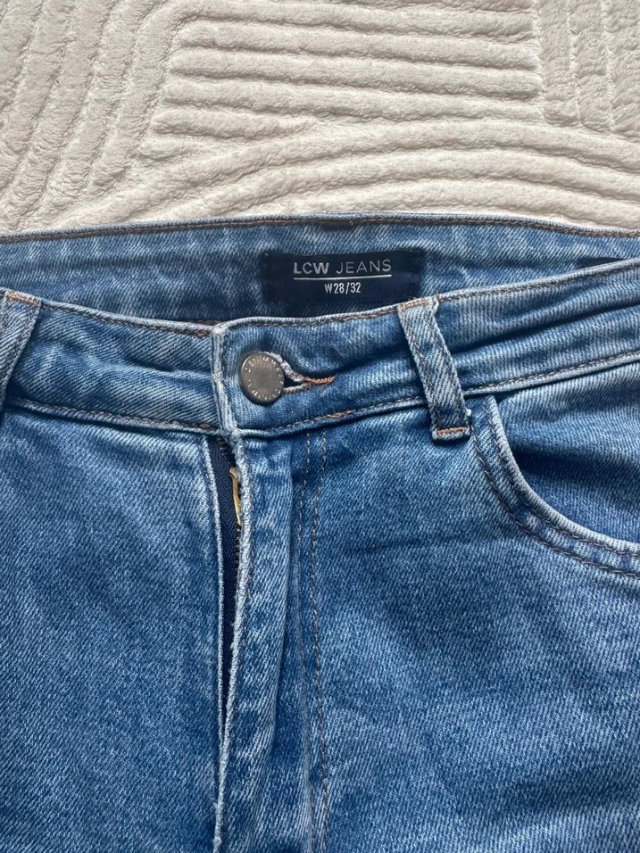 Geniş Kesim Midi Boy Mavi Kadın Kot Pantolon - Görsel 3