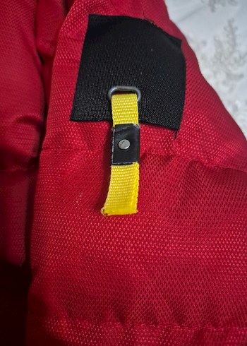 Kırmızı  kışlık kaban - Görsel 2