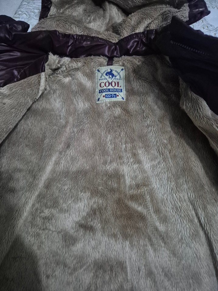 Bordo Kapüşonlu Düğmeli  kaban - Görsel 4