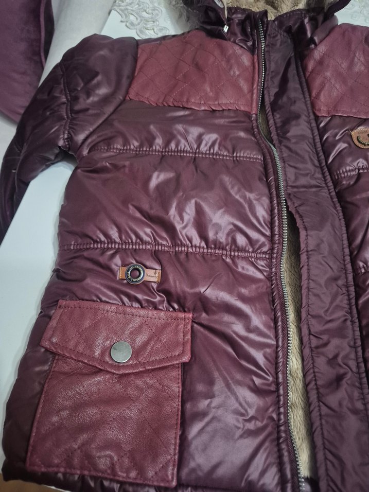 Bordo Kapüşonlu Düğmeli  kaban - Görsel 2