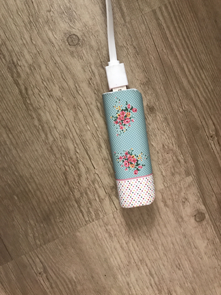 diğer Beden çeşitli Renk ENGLISH HOME POWERBANK