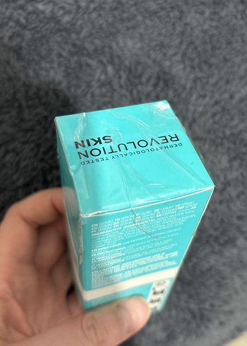 Revolution 2% Alfa Arbutin & Hyaluronik Asit Serum - Görsel 4