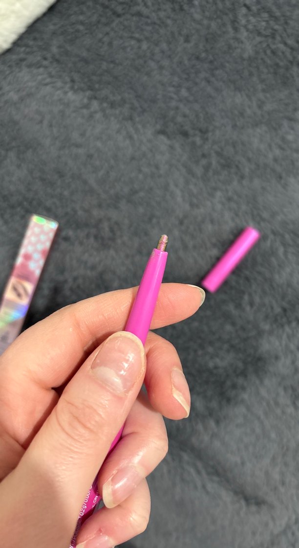 Wet n wild Chameleon Chrome göz kalemi - Görsel 4