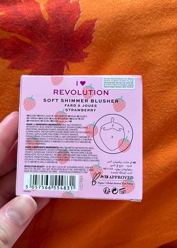 Revolution I Heart Revolution Pembe Allık 8g
