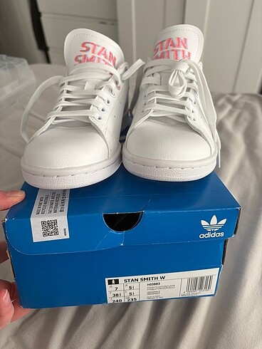 38 Beden beyaz Renk Adidas stan smith ayakkabı