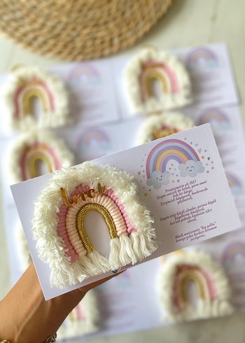 Püsküllü Pastel Renkli Bohem Broş