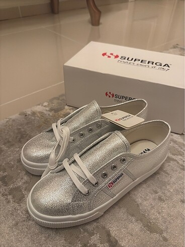 38 Beden Superga Gümüş Ayakkabı