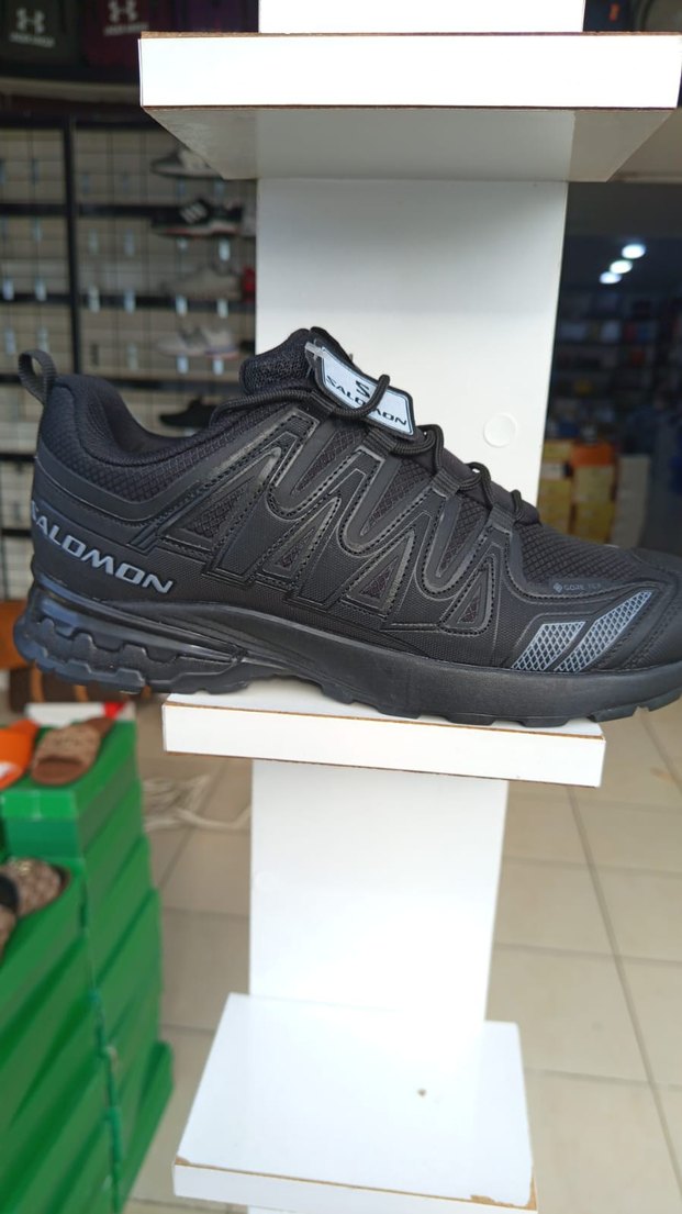 Salomon Siyah Outdoor Spor Ayakkabı - Görsel 2