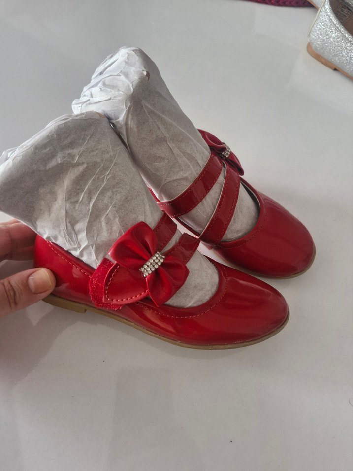 Kız Çocuk Kırmızı Tokalı Babet Ayakkabı - Görsel 2