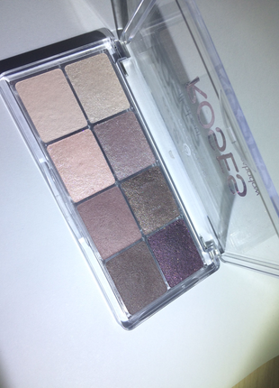 ESSENCE ALL ABOUT ROSES EYESHADOW