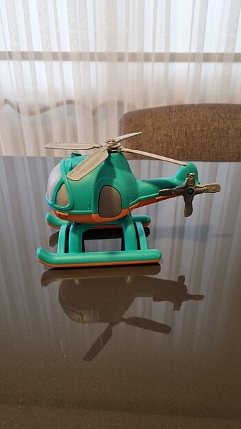 Oyuncak helikopter