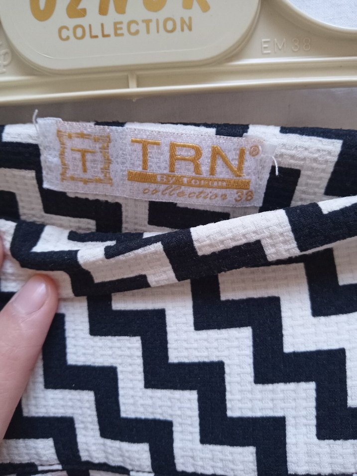 Zebra Desenli Piliseli Uzun Kadın Etek - Görsel 4