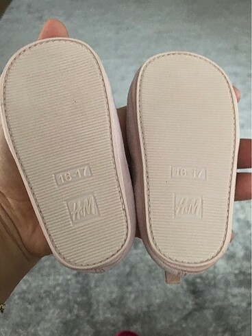 16 Beden H&M bebek ayakkabı