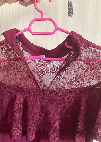 s Beden Bordo Dantel Detaylı Elbise