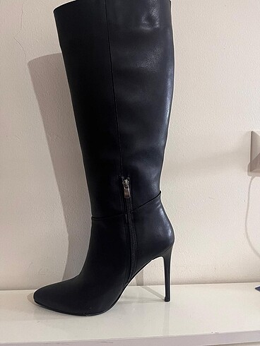 Yemi topuklu çizme - Görsel 2