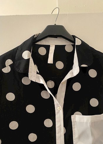 Uzun Kollu Puantiyeli Siyah Gömlek - Görsel 4