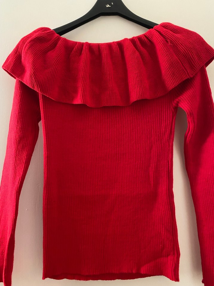 Kırmızı Fırfırlı Uzun Kollu Kadın Kazak - Görsel 4