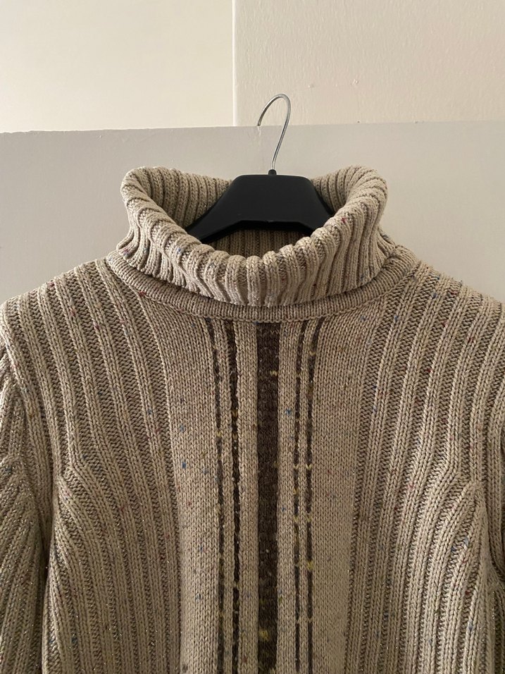 Bej Boğazlı Yün Kadın Kazak - Görsel 5