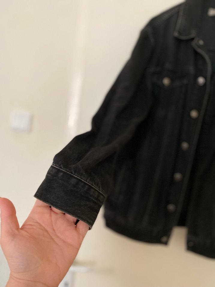 Siyah Düğmeli Kadın Kot Ceket - Görsel 2