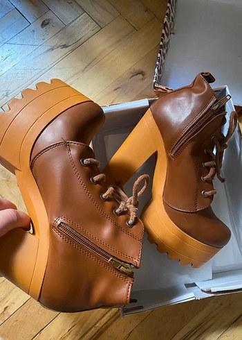 Kahverengi Deri Platform Topuklu Bot - Görsel 5