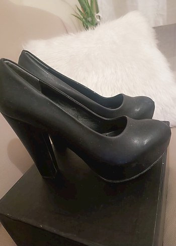 Kadın Siyah Topuklu Platform Ayakkabı - Görsel 2