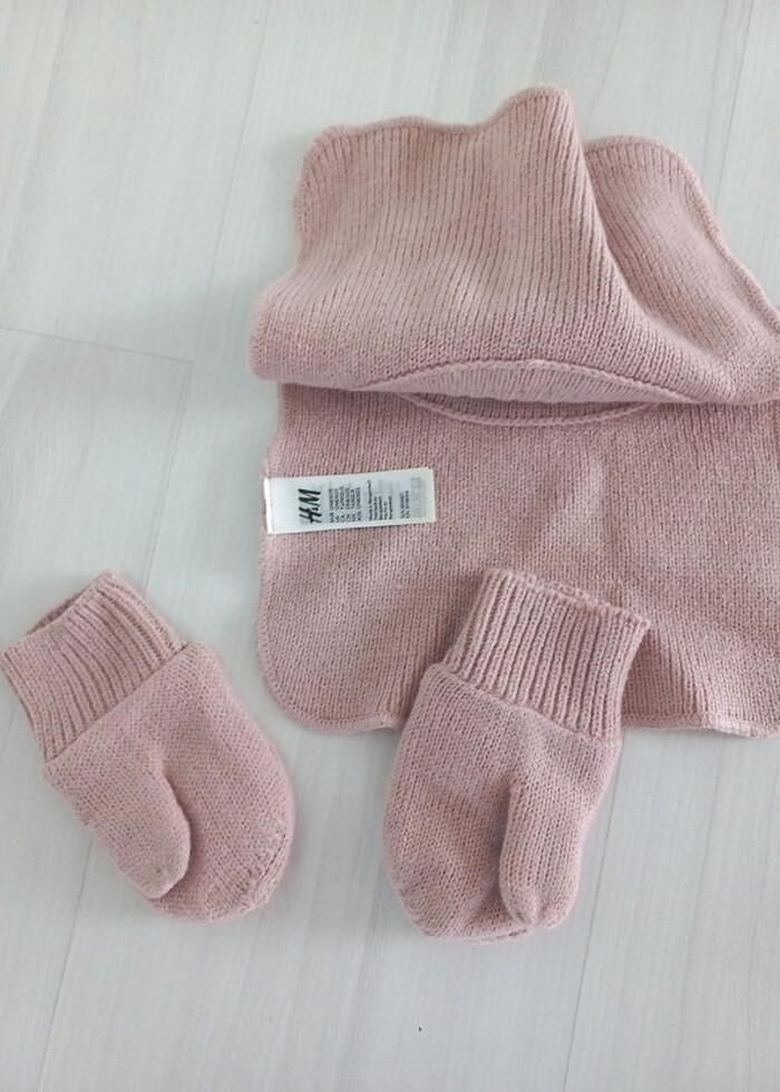 h&m soguklarda çok güzel boyun ve eller sıcak - Görsel 2