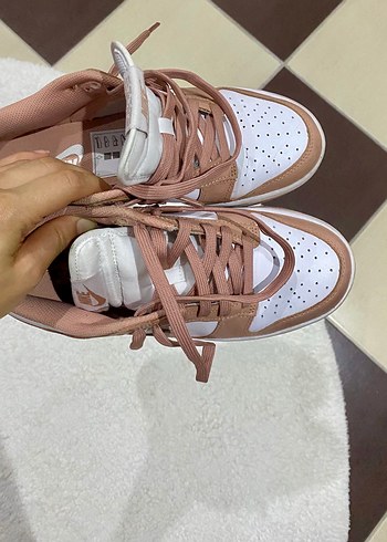 37,5 Beden pembe Renk Nike Kadın Pembe Spor Ayakkabı
