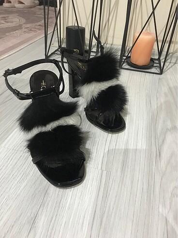 36 Beden siyah Renk Topuklu ayakkabı