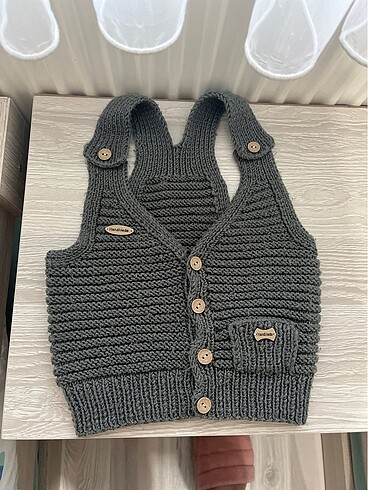 Modern örgü yelek modeli efsane