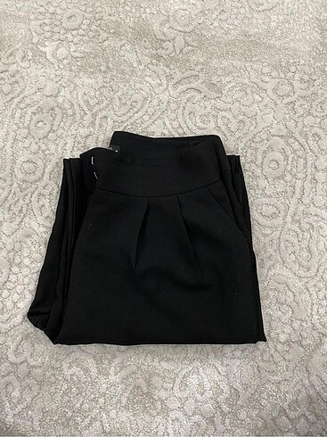 s Beden Trendyolmilla siyah bol paça pantolon
