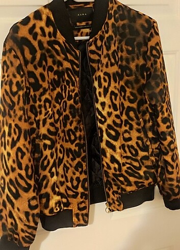 ZARA Leopar yepyeni