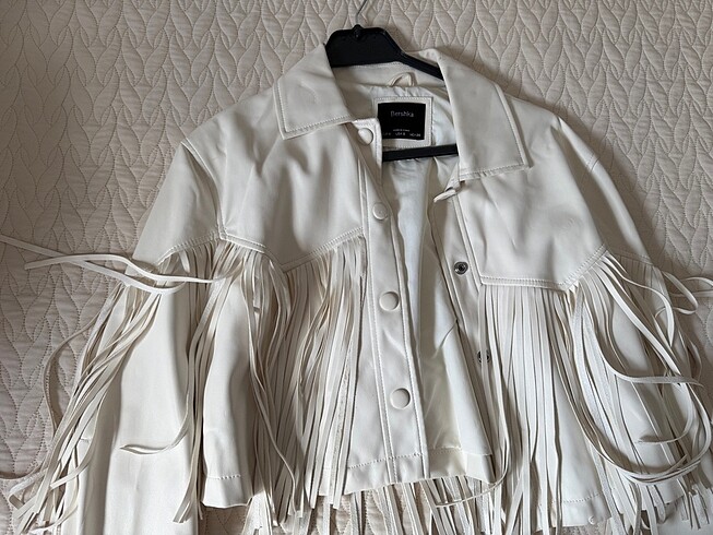 BERSHKA püsküllü çeket