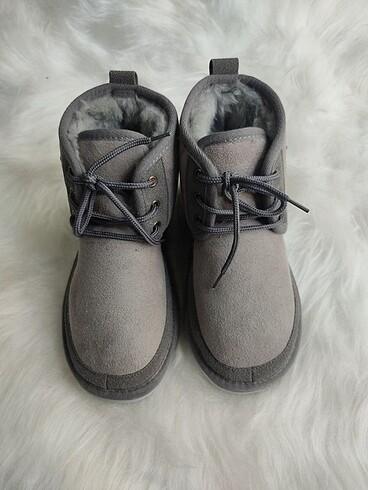 Ugg bot