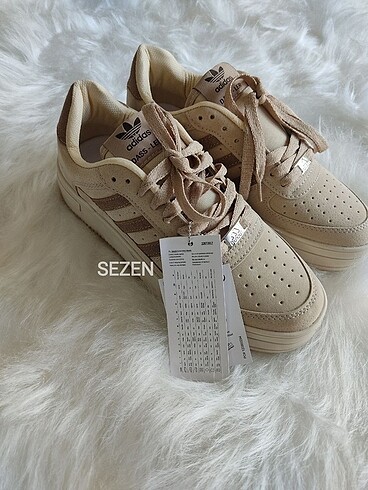 36 Beden Adidas dassler