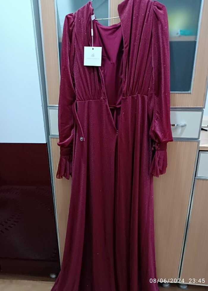 Bordo simli tesettür abiye  - Görsel 3