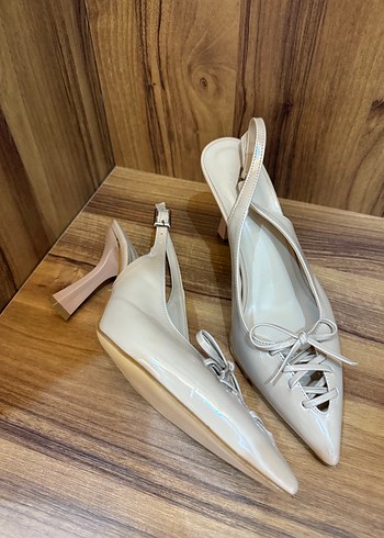 Pelinin Ayakkabıları Bej Stiletto Topuklu Kadın Abiye Ayakkabı