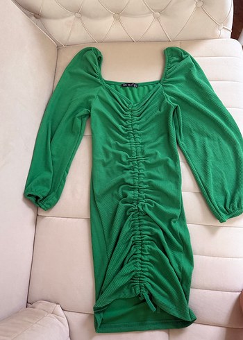 Yeşil Drapeli Uzun Kadın Elbise - Görsel 4