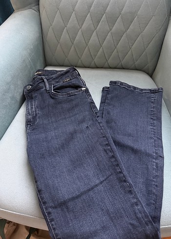 Mavi Jeans s