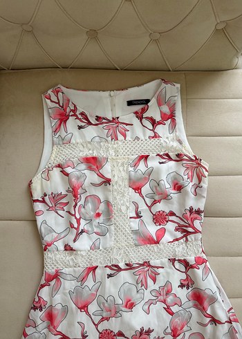 Nakışlı Dantel Detaylı Midi Elbise - Görsel 2