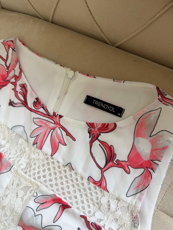 Nakışlı Dantel Detaylı Midi Elbise - Görsel 5