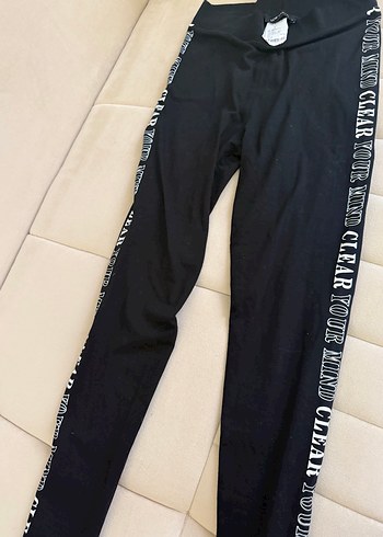 Siyah Baskılı Günlük Kadın Tayt - Görsel 2