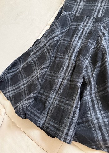 Gri Ekoseli Midi Uzun Etek - Görsel 4