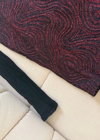 Bordo Desenli Tek Kollu Straplez bluz - Görsel 4