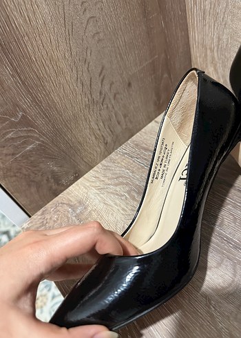 38 Beden siyah Renk Siyah Parlak Yılan Desenli Stiletto